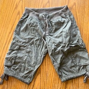 Canyon Creek Women’s Bermuda shorts Size S